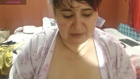 S A S H A R O S E online show from 3, 11, 2025