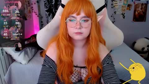 Snapshot of sashasoyyyy chatting on 12, 12, 2024 Sashasoy online show from 12, 12, 2024