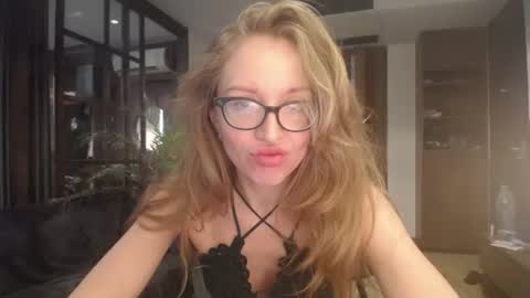 Snapshot of sashasweetsasha chatting on 26, 12, 2024 Sasha online show from 26, 12, 2024