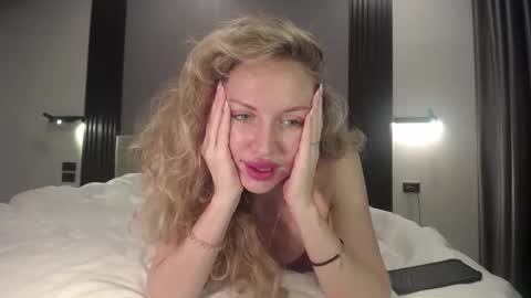 Snapshot of sashasweetsasha chatting on 7, 3, 2026 Sasha online show from 7, 3, 2026