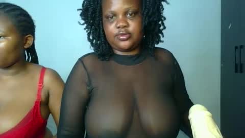 sassie_bee online show from 20, 12, 2025