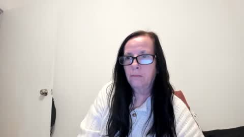 Sassiest Peach Goddess online show from 7, 1, 2026