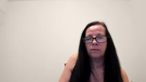 Sassiest Peach Goddess online show from 11, 1, 2026