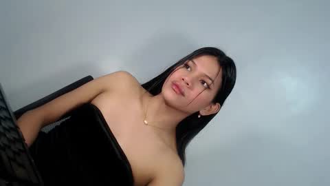 Snapshot of sassy_monie chatting on 8, 1, 2025 sassy_monie online show from 8, 1, 2025