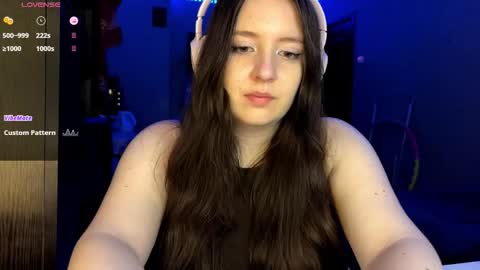 Marmulka or Mary online show from 13, 10, 2025