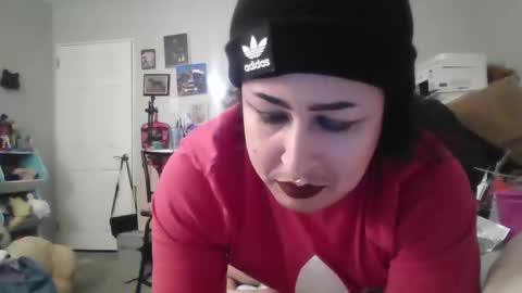Snapshot of sassypandaxxx chatting on 10, 1, 2025 koolkat online show from 10, 1, 2025
