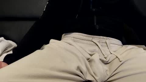 Snapshot of sastinacum chatting on 27, 9, 2025 hardluckydick online show from 27, 9, 2025