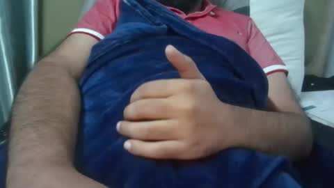 sasuke19922 online show from 4, 11, 2025