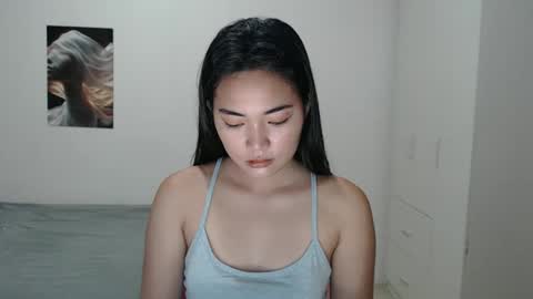 Thessavageee online show from 10, 10, 2025