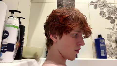 Snapshot of sat1sfaction chatting on 2, 12, 2025 Kristof online show from 2, 12, 2025