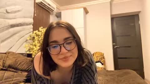 Ava online show from 27, 6, 2026