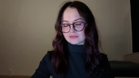 Lori online show from 10, 4, 2026