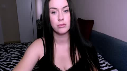 Snapshot of satisfaction__ chatting on 4, 3, 2025 satisfaction__ online show from 4, 3, 2025