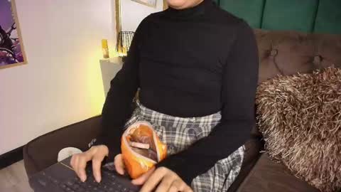 Saturningsweets online show from 26, 2, 2026