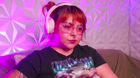 Gina George online show from 14, 9, 2025