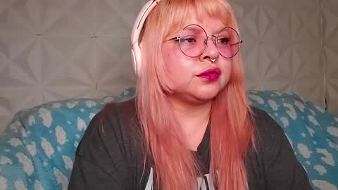 Gina George online show from 9, 5, 2026