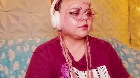 Gina George online show from 16, 5, 2026