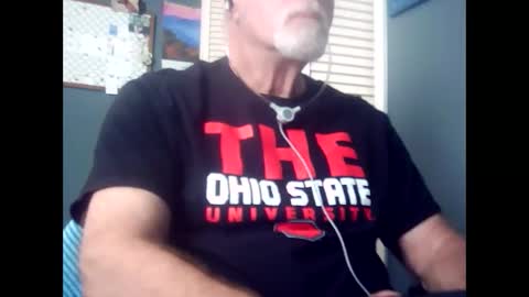 Snapshot of satyr64 chatting on 18, 10, 2025 satyr64 online show from 18, 10, 2025