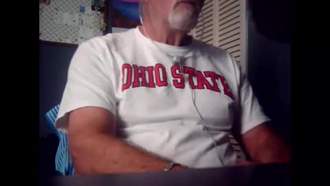 Snapshot of satyr64 chatting on 26, 10, 2025 satyr64 online show from 26, 10, 2025