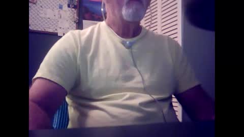 Snapshot of satyr64 chatting on 27, 10, 2025 satyr64 online show from 27, 10, 2025