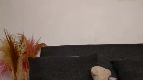 Snapshot of saucy_angels chatting on 13, 11, 2025 Saucy online show from 13, 11, 2025