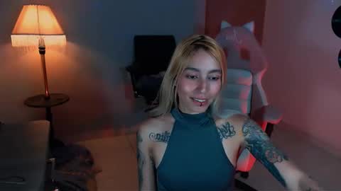 Snapshot of saucy_jenn1 chatting on 2, 12, 2024 I AM JENN  online show from 2, 12, 2024