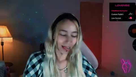 Snapshot of saucy_jenn1 chatting on 8, 1, 2025 I AM JENN  online show from 8, 1, 2025