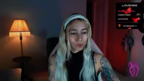 Snapshot of saucy_jenn1 chatting on 11, 1, 2025 I AM JENN  online show from 11, 1, 2025