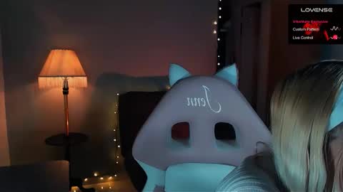 Snapshot of saucy_jenn1 chatting on 12, 1, 2025 I AM JENN  online show from 12, 1, 2025