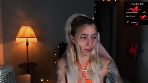 Snapshot of saucy_jenn1 chatting on 16, 1, 2025 I AM JENN  online show from 16, 1, 2025