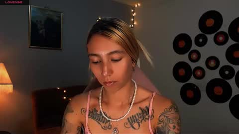 Snapshot of saucy_jenn1 chatting on 2, 3, 2025 I AM JENN  online show from 2, 3, 2025