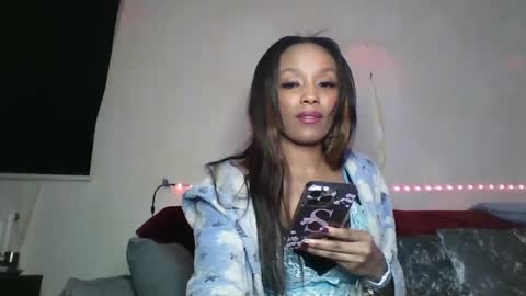 Shaniiice online show from 2, 1, 2025