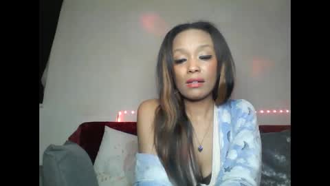 Shaniiice online show from 21, 2, 2025