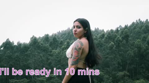 Snapshot of saucy_zaren chatting on 23, 5, 2026 Zaren online show from 23, 5, 2026