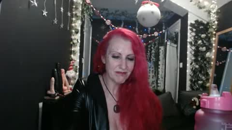 SaucySky online show from 29, 12, 2024