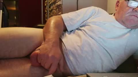 Snapshot of saugeil123 chatting on 11, 7, 2026 saugeil123 online show from 11, 7, 2026