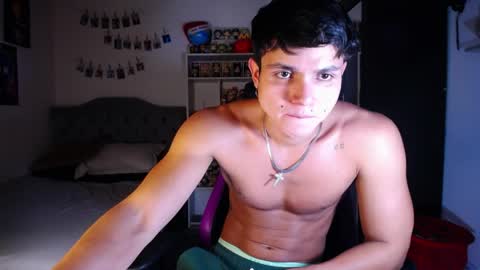 Snapshot of saulomiralles chatting on 13, 4, 2026 Saulo online show from 13, 4, 2026