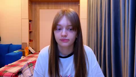 LUNA and ANNA    online show from 26, 1, 2025