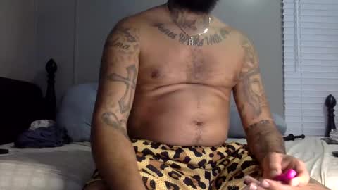 Snapshot of savagebullxxx chatting on 6, 1, 2025 savagebullxxx online show from 6, 1, 2025