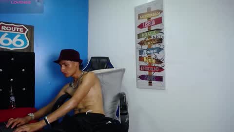 SavageLover  online show from 23, 10, 2025