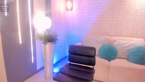 S a v a n n a h  online show from 16, 2, 2025