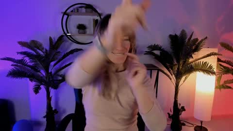 save the qween online show from 3, 1, 2025