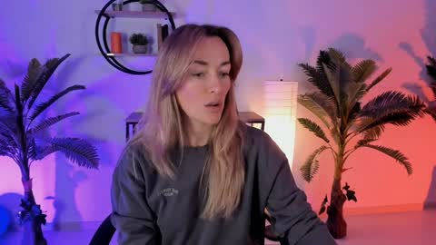 save the qween online show from 17, 1, 2025