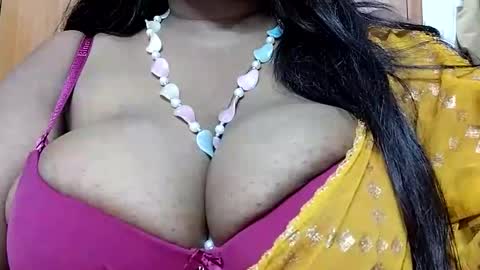Snapshot of savita0969 chatting on 5, 10, 2025 Anjali online show from 5, 10, 2025