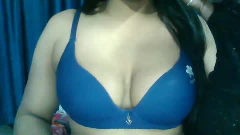 saxylady12 online show from 15, 2, 2025