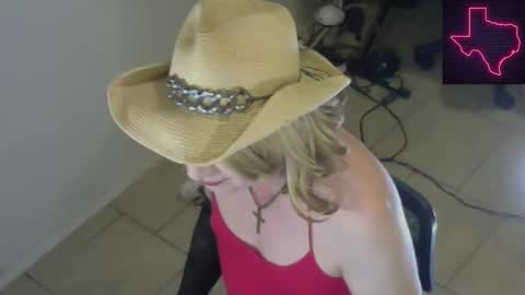 Snapshot of sayhicaitcd chatting on 25, 2, 2025 Cait or Caitlin online show from 25, 2, 2025
