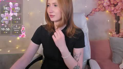 Snapshot of sayl0r_moon chatting on 28, 2, 2026 Kira GMT 7 Mon Thu-Sun 0800am-0200pm online show from 28, 2, 2026