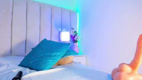 Say Lilith   Monday to Saturday 700am to 140pm Colombian time  online show from 3, 2, 2025