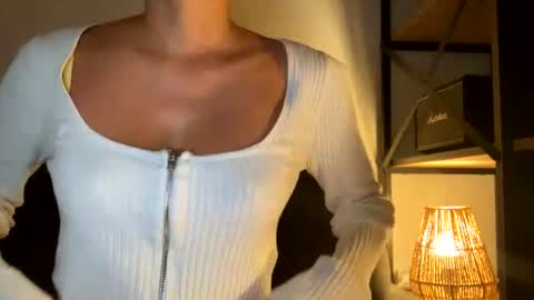 Snapshot of saymym chatting on 28, 6, 2026 saymym online show from 28, 6, 2026