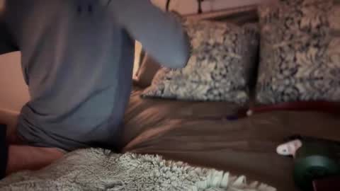 sbs8877 online show from 18, 11, 2025